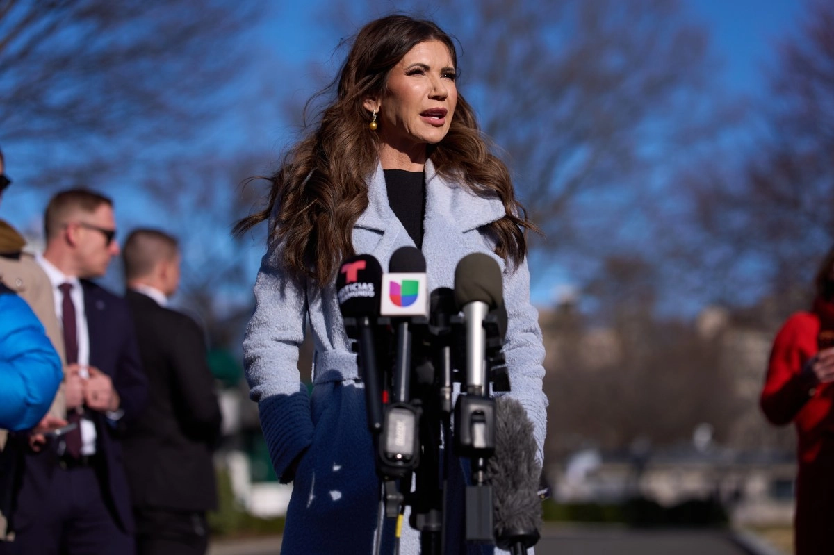 Noem anuncia a Charles Wall como el nuevo subdirector de ICE