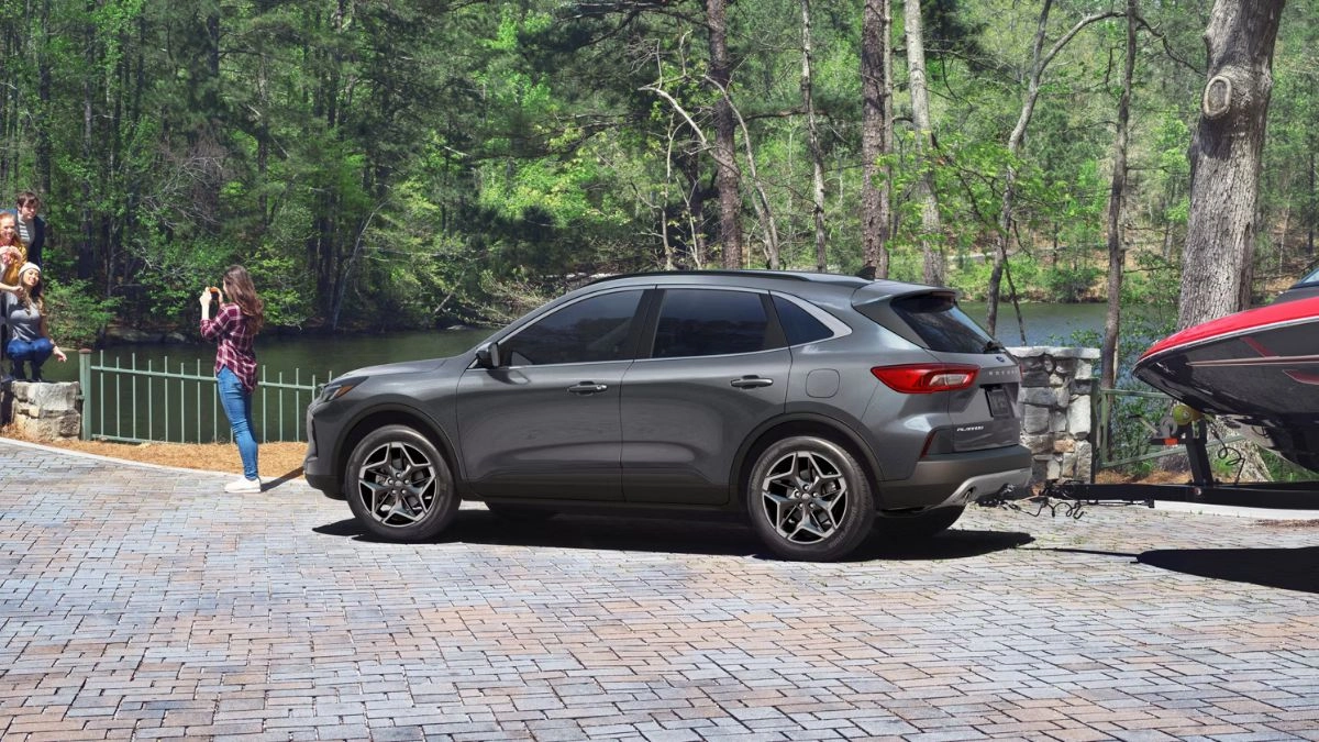 Ford y Lincoln llaman a revisin 116000 autos por incendios