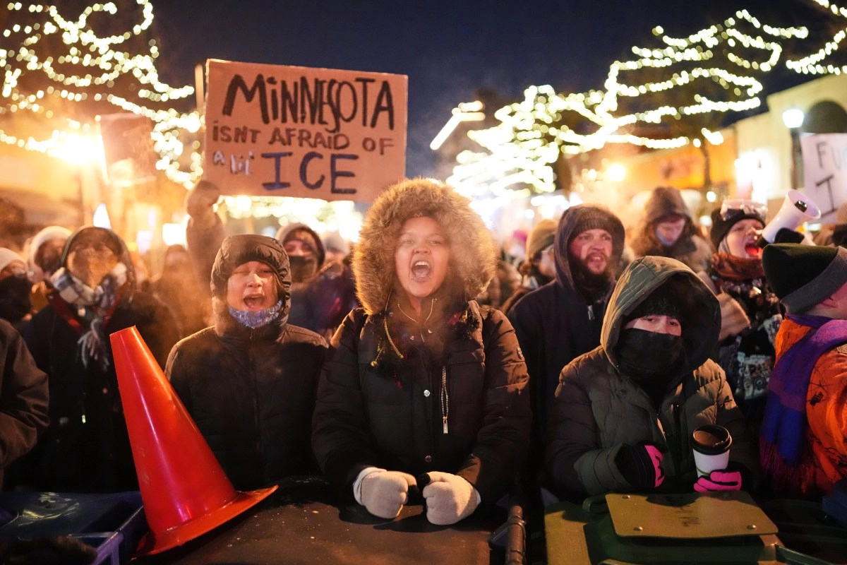 Minneapolis desafa el fro y rinde homenaje a Alex Pretti asesinado por agentes federales