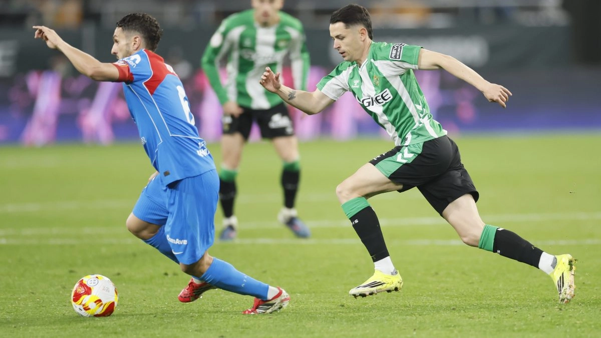 FIFA would have given the green light for Fidalgo to be called to the Mexico team team