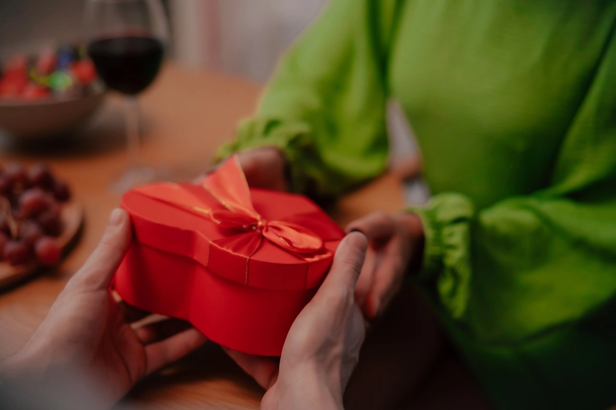 The 10 Valentines gifts that destroy at Walmart