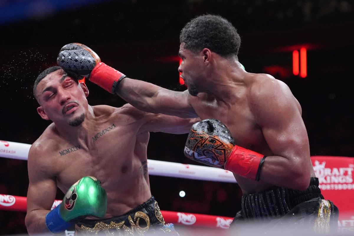 Shakur Stevenson made fun of Tofimo Lpez Sr and the instructions he gave from the corner to his son
