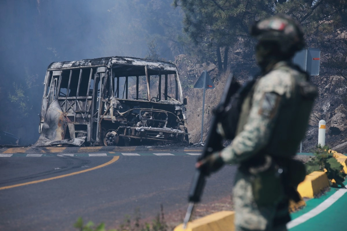 Mexico reports that 25 military died in attacks after operation against El Mencho