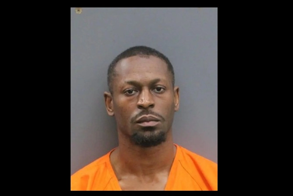 He shot until emptying the magazine at ATT employees in residential complex in Florida