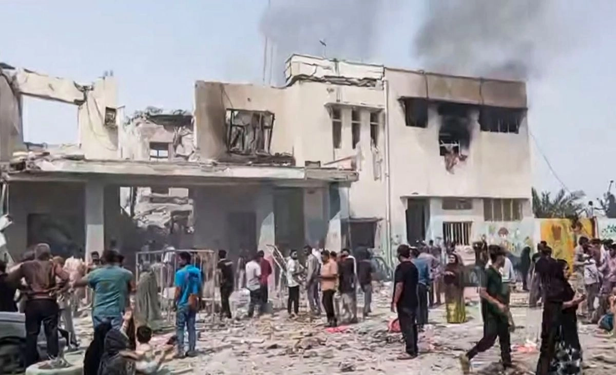 Report more than 50 girls dead after bombing of school in southern Iran