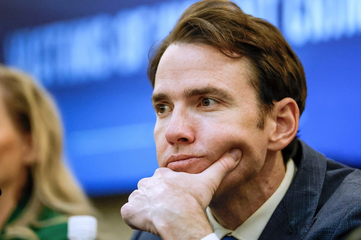 Congressman in California leaves Republican Party to become independent for midterms