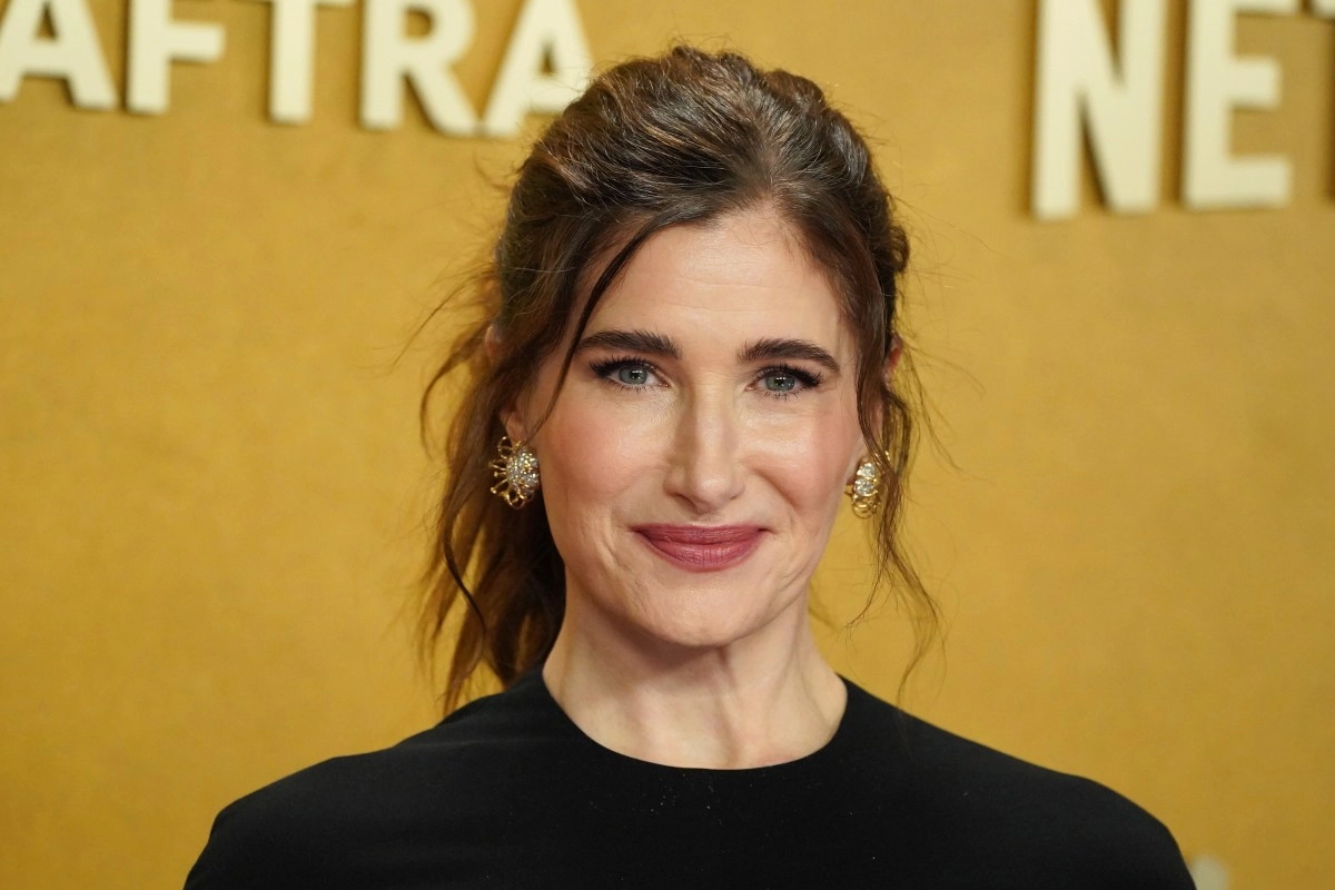 Kathryn Hahn to play Mother Gothel in the liveaction Tangled