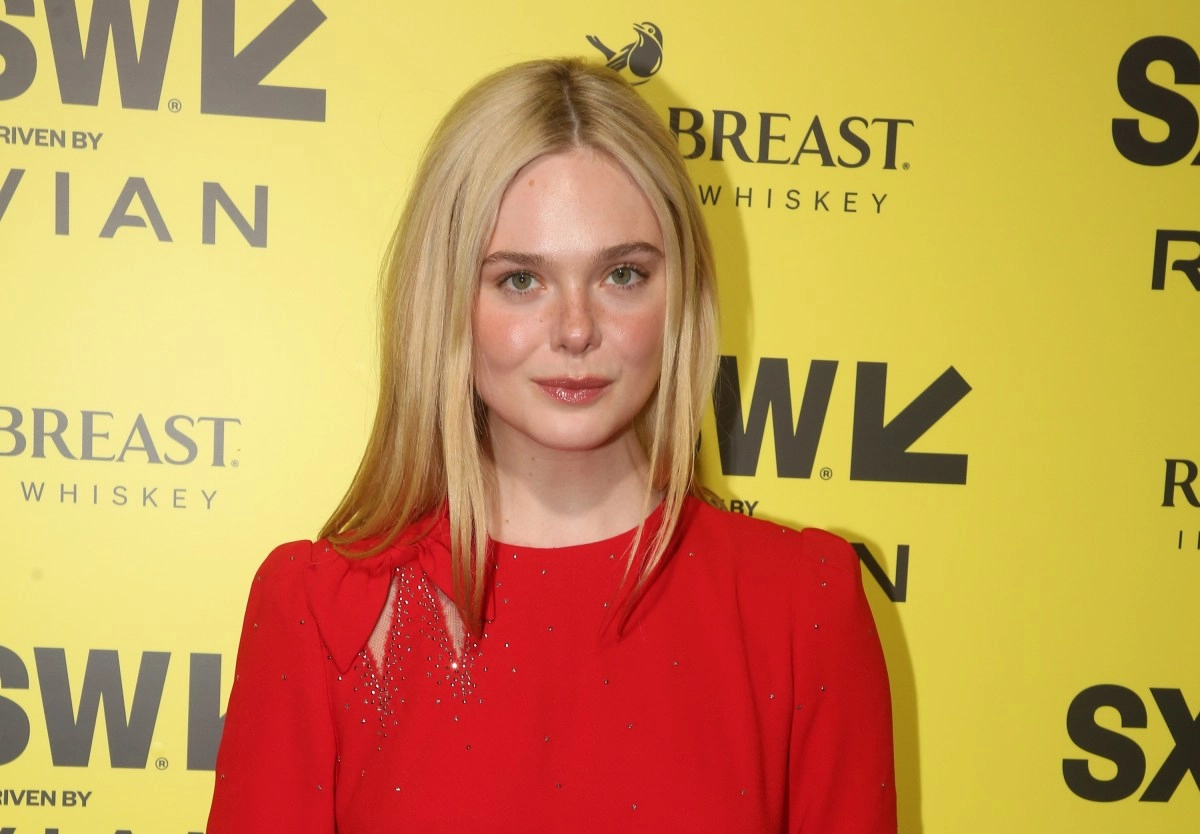 Elle Fanning revealed the reason why she created an onlyFans account