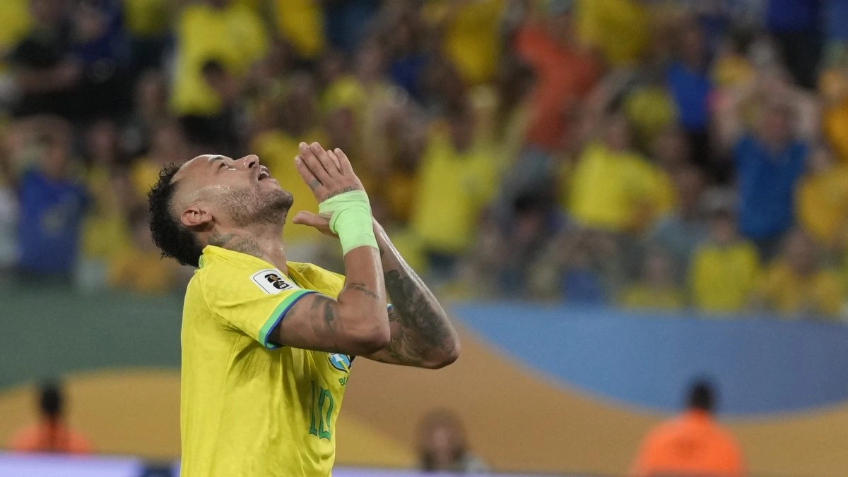 Neymar doesnt lose hope of going to the World Cup despite being left out of Brazils call for friendlies
