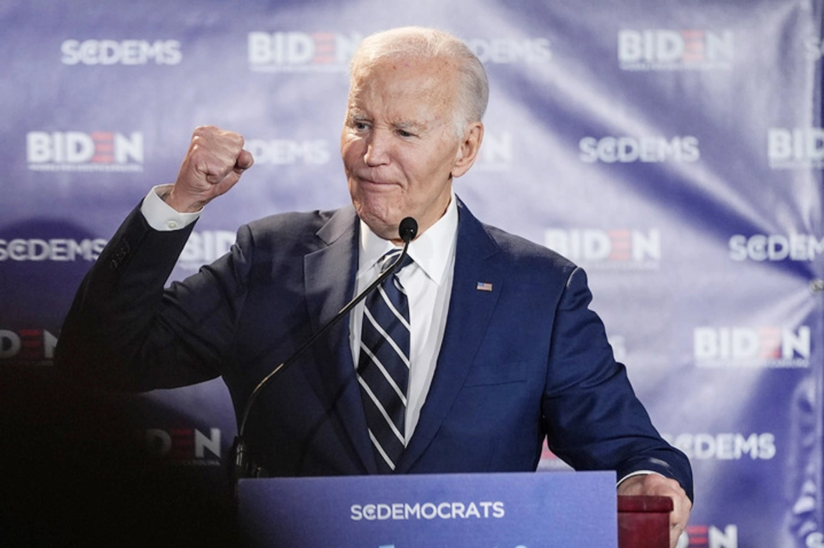 Biden attacks against Trumps immigration policy through a surprise speech