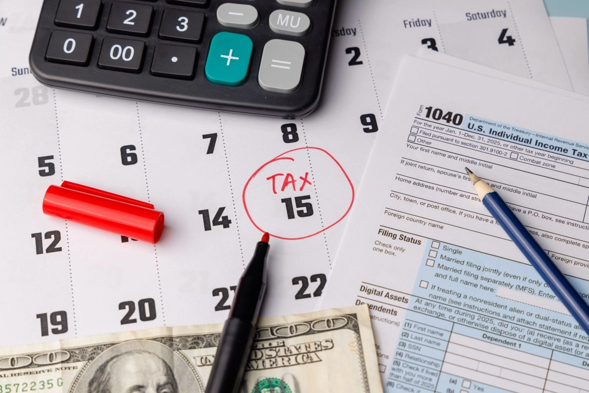 What happens if you wait for the last day to file your taxes