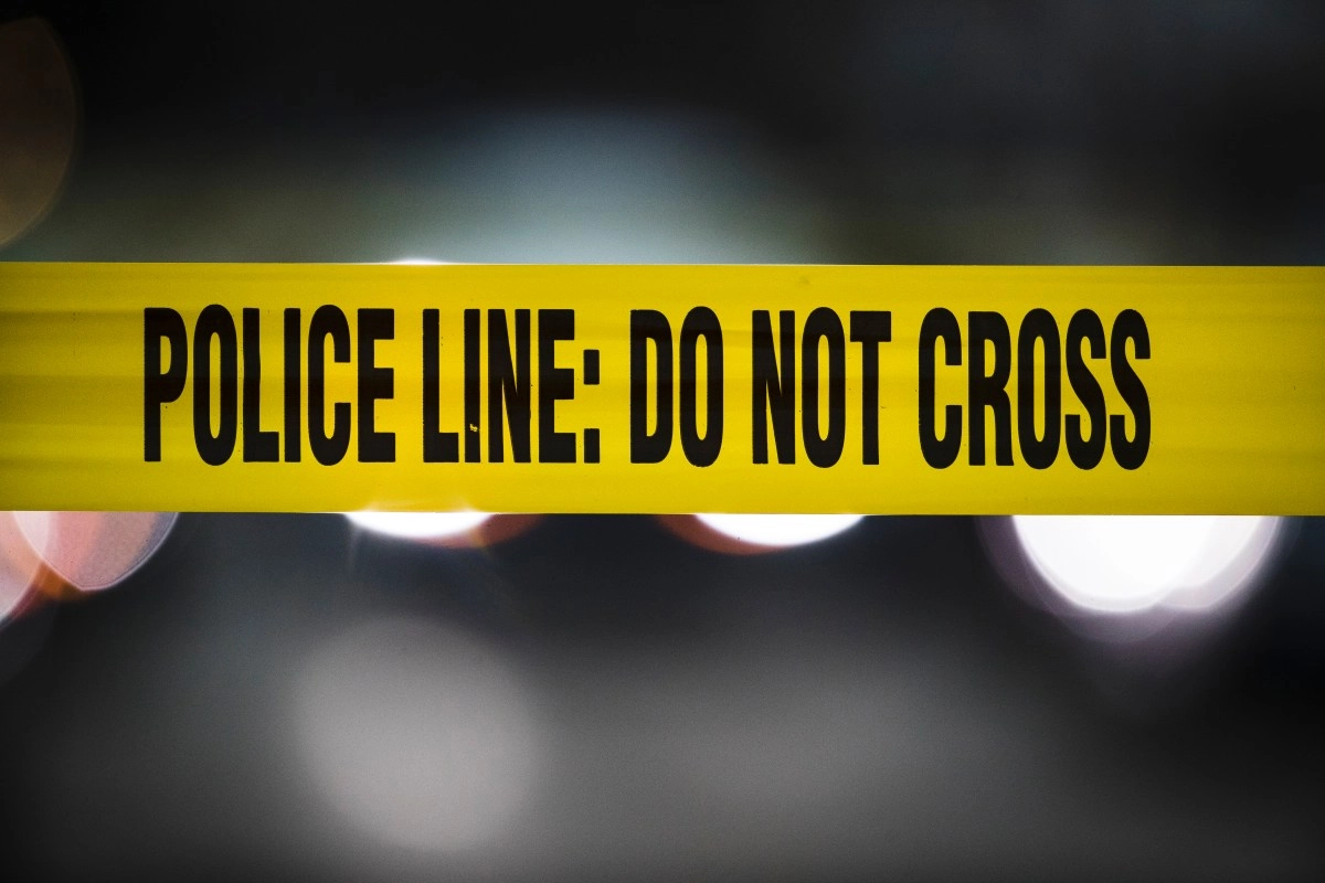 Hispanic found dead in patrol in Los Angeles County