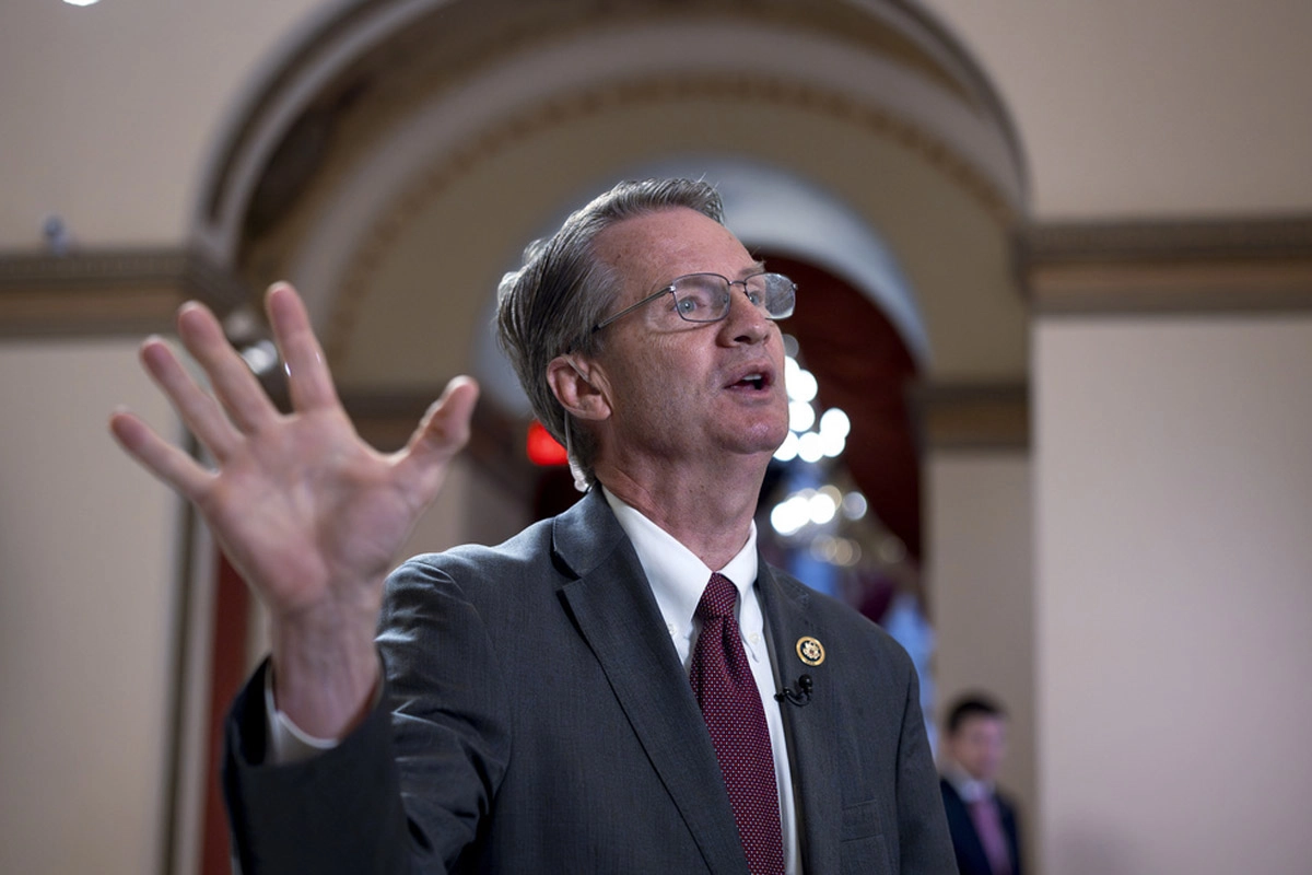 Government agencies corroborate the existence of aliens says Tim Burchett