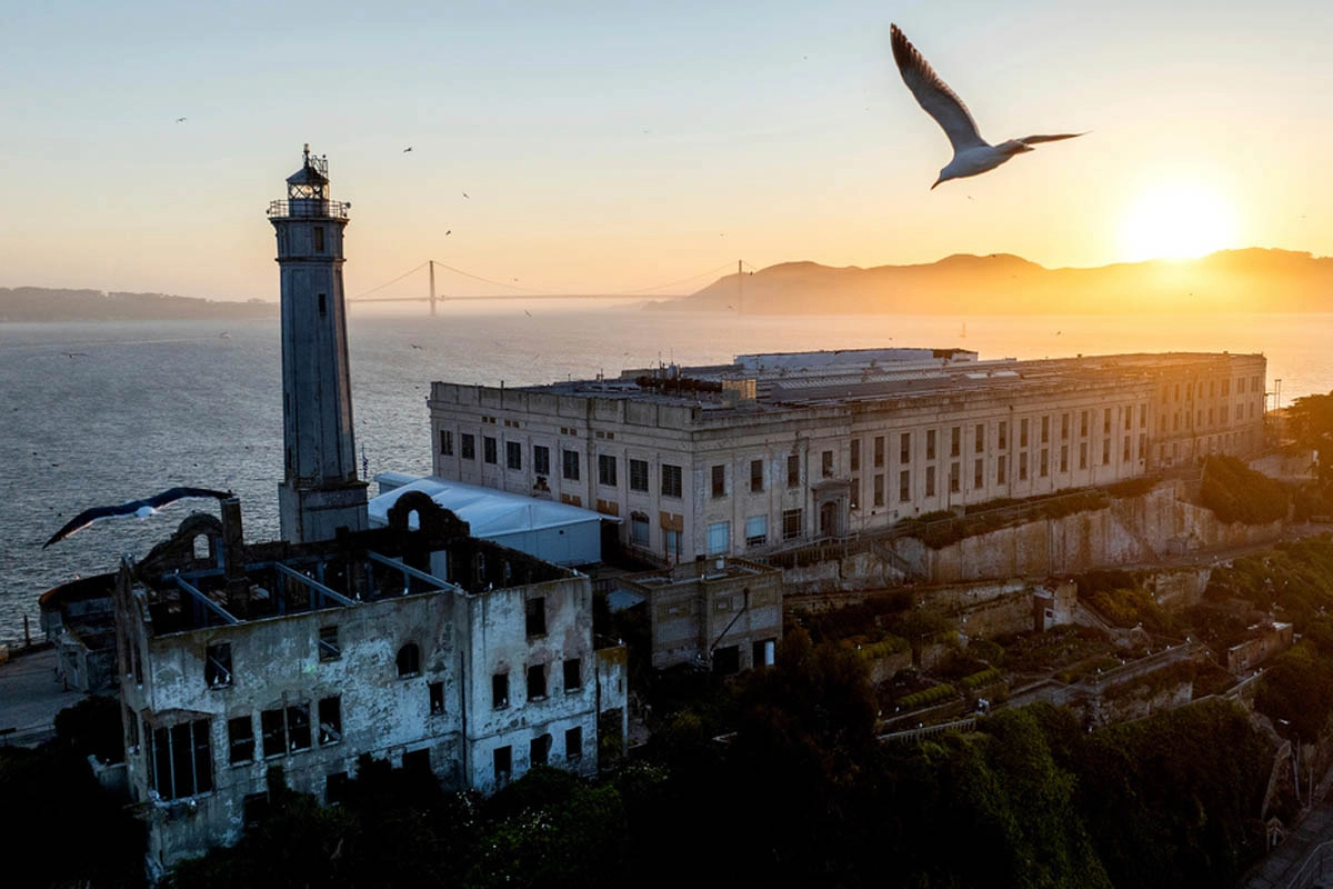 Trump requests 152 million dollars to recondition and operate Alcatraz prison