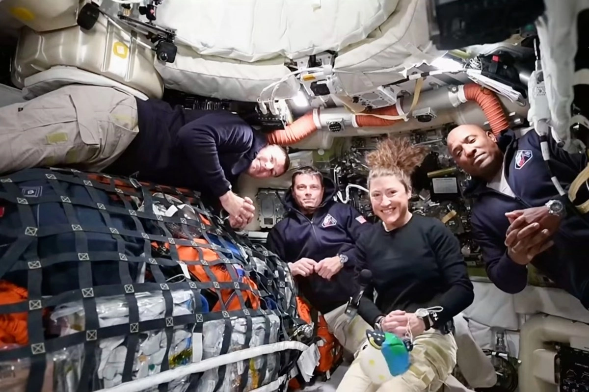 The Artemis II crew enjoyed Project Hail Mary before departing for the Moon