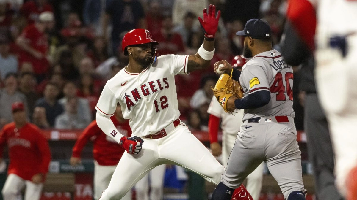 The strong fight in the Major League in the game between The Angels and Atlanta
