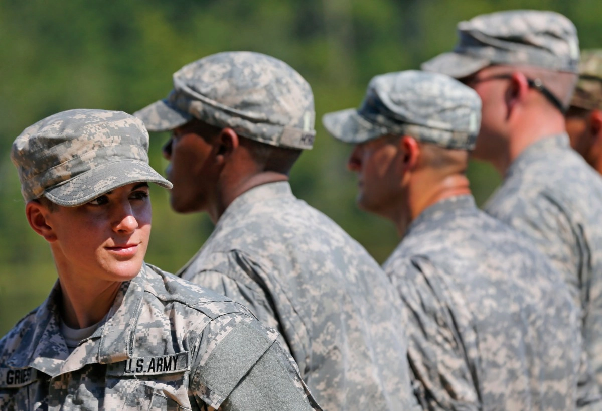 New law will automatically enroll young people who meet requirements for mandatory military service