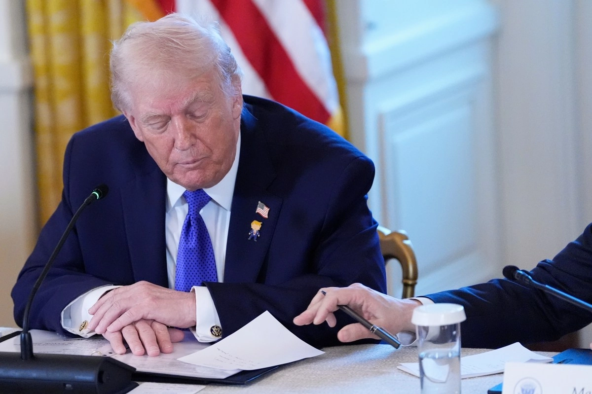 Majority of Americans reject Trumps signature appearing on banknotes reveals poll