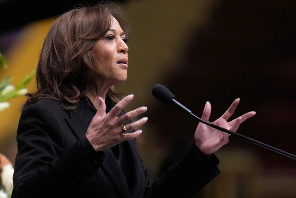 Kamala Harris rants against Donald Trump due to gasoline price increase