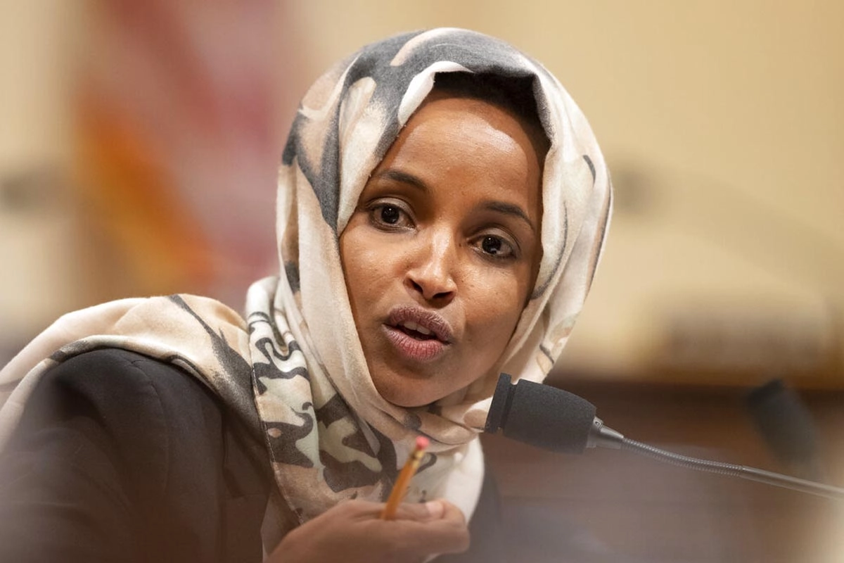 Ilhan Omar disappears 30 million dollars in his financial declaration presented to Congress