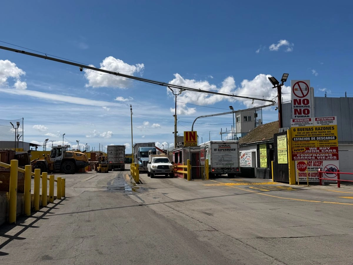 South Los Angeles recycling center combats illegal dumps