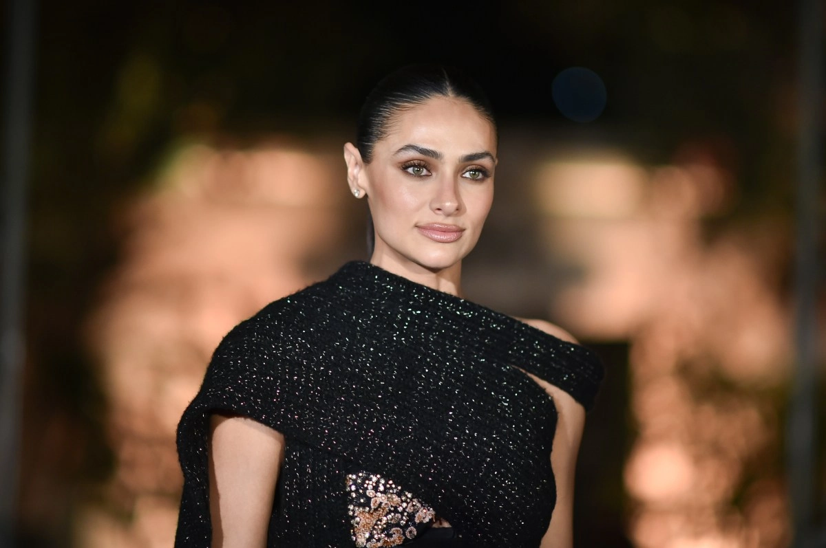 Renata Notni speaks for the first time about her breakup with Diego Boneta Theres a lot affection and respect