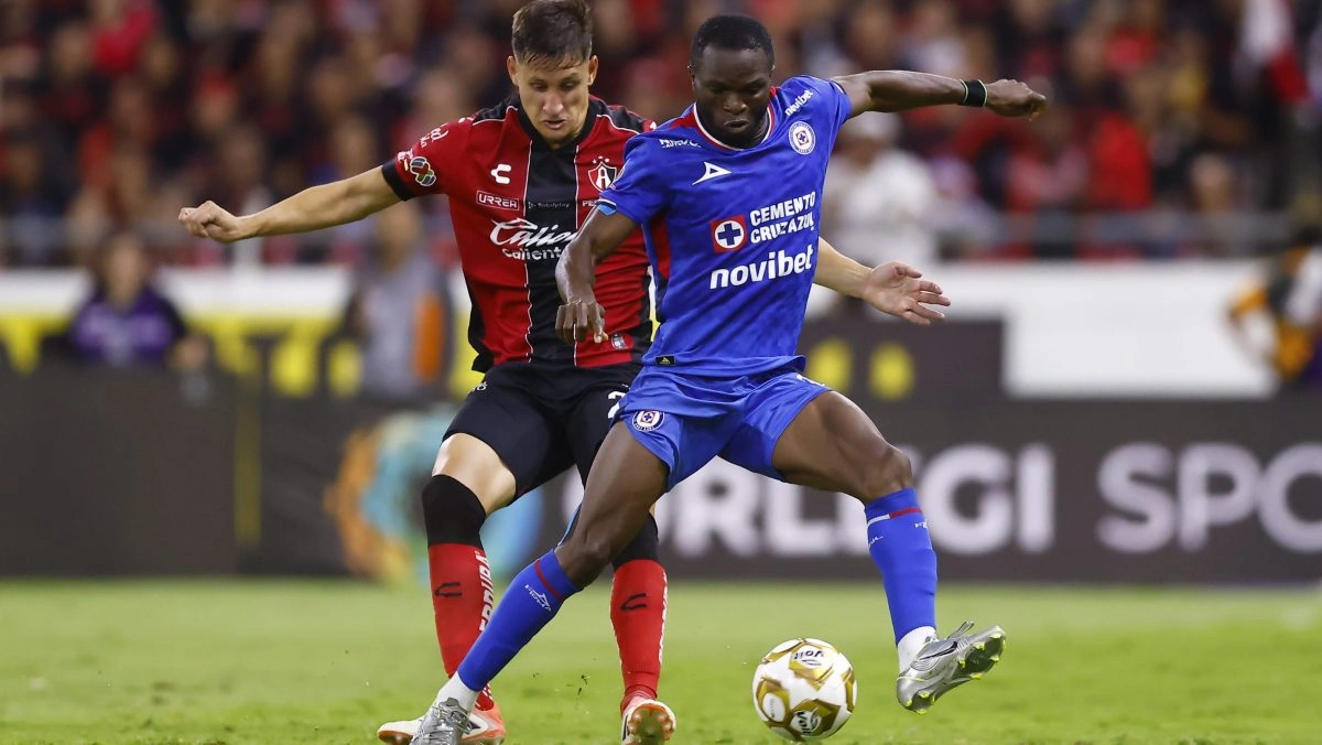 Cruz Azul with a Nigerian gale hits Atlas 23 at the start of the liguilla