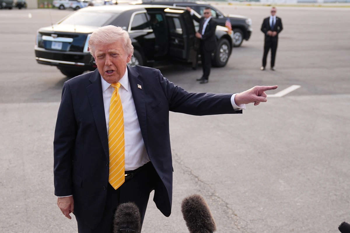 Trump threatens to wipe Iran off the face of the Earth if it attacks US ships
