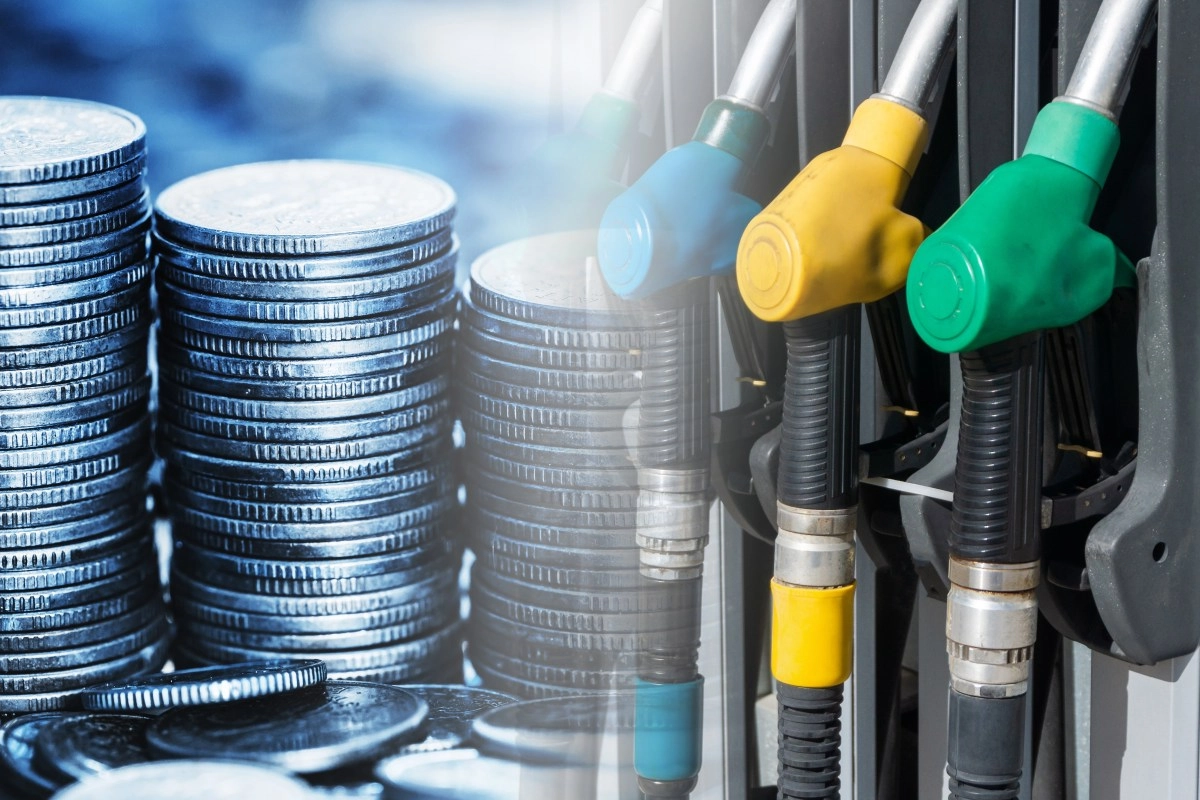 Gasoline above 430 which are the states with the highest and lowest prices