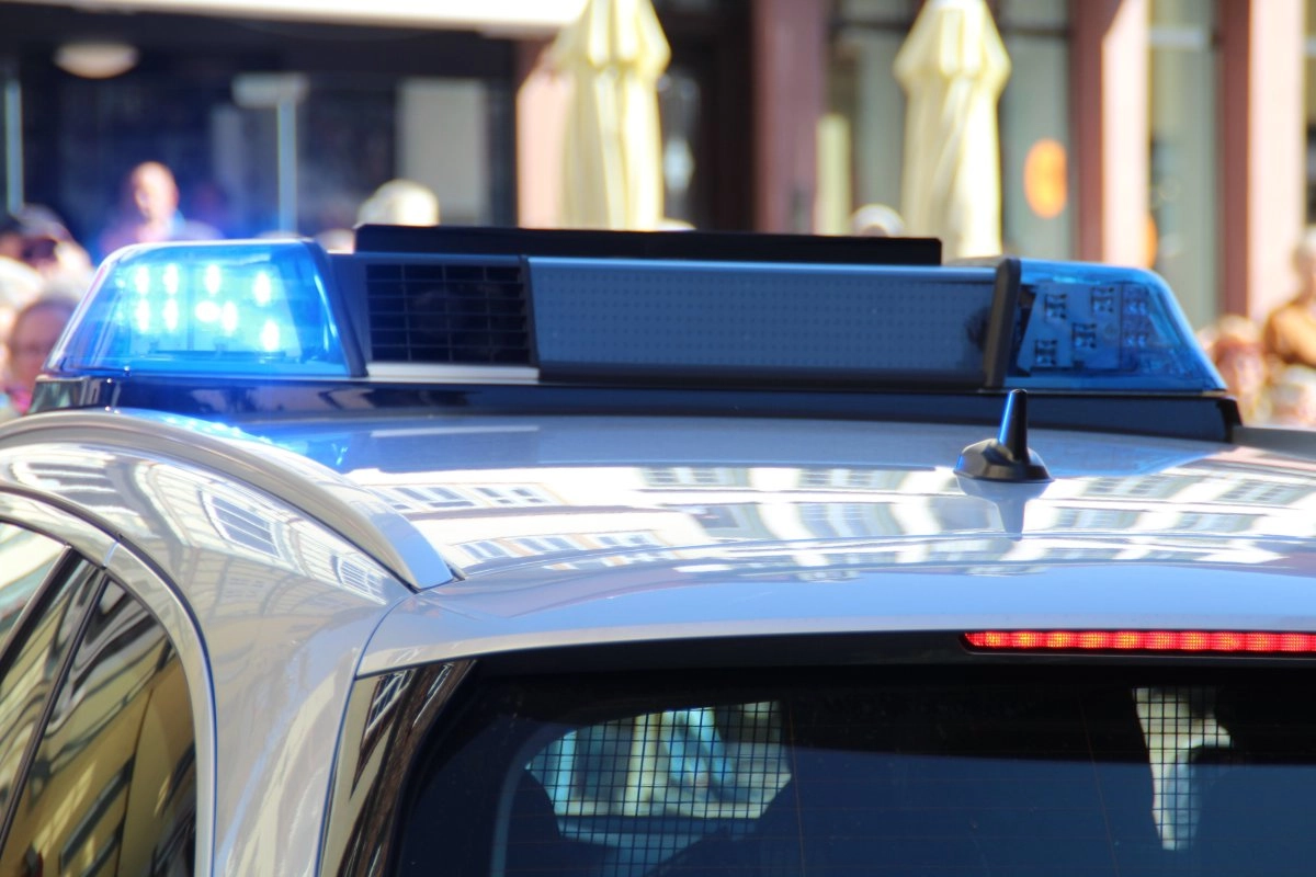 Shooting in shopping center in Dallas Texas leaves two dead