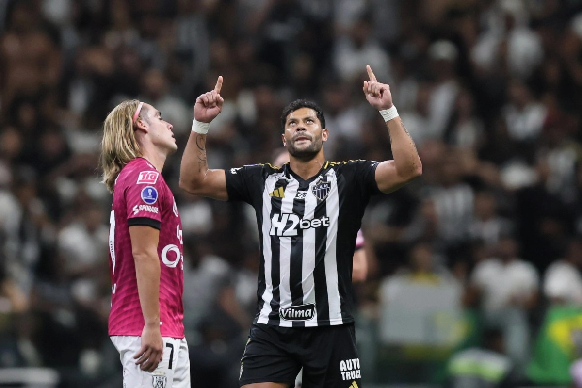Hulk is not retiring new star signing from one of the biggest clubs in Brazil at 40 years old