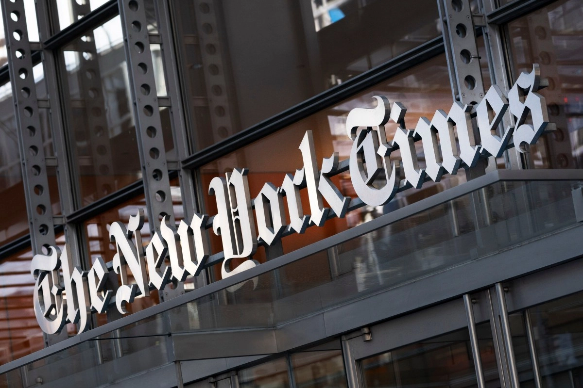 Sue NYT for labor discrimination against white man