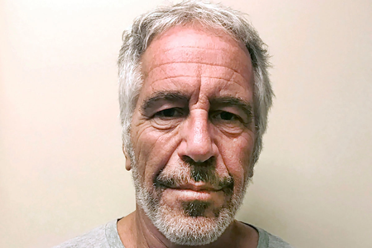 What does the suicide note allegedly written by sexual offender Jeffrey Epstein reveal