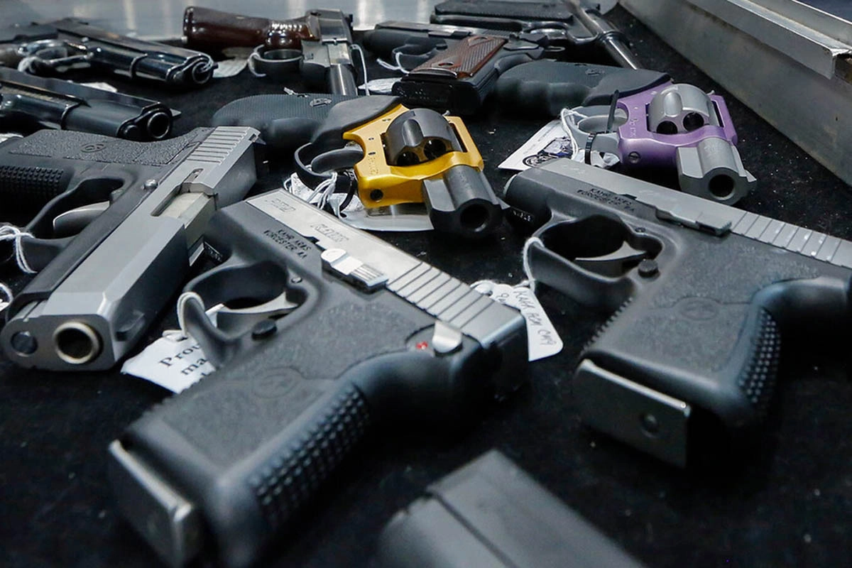 The Postal Service could be used to legally ship guns to anyone in the US