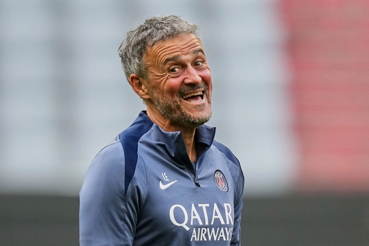 The surprise of Luis Enrique he invited the PSG players to his birthday and he didnt show up