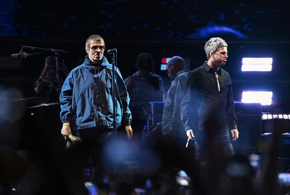 The Oasis phenomenon arrives in cinema Disney will premiere in IMAX the documentary of their comeback tour