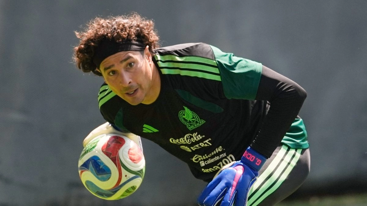 Guillermo Ochoa wants to be in his sixth World Cup as the protagonist