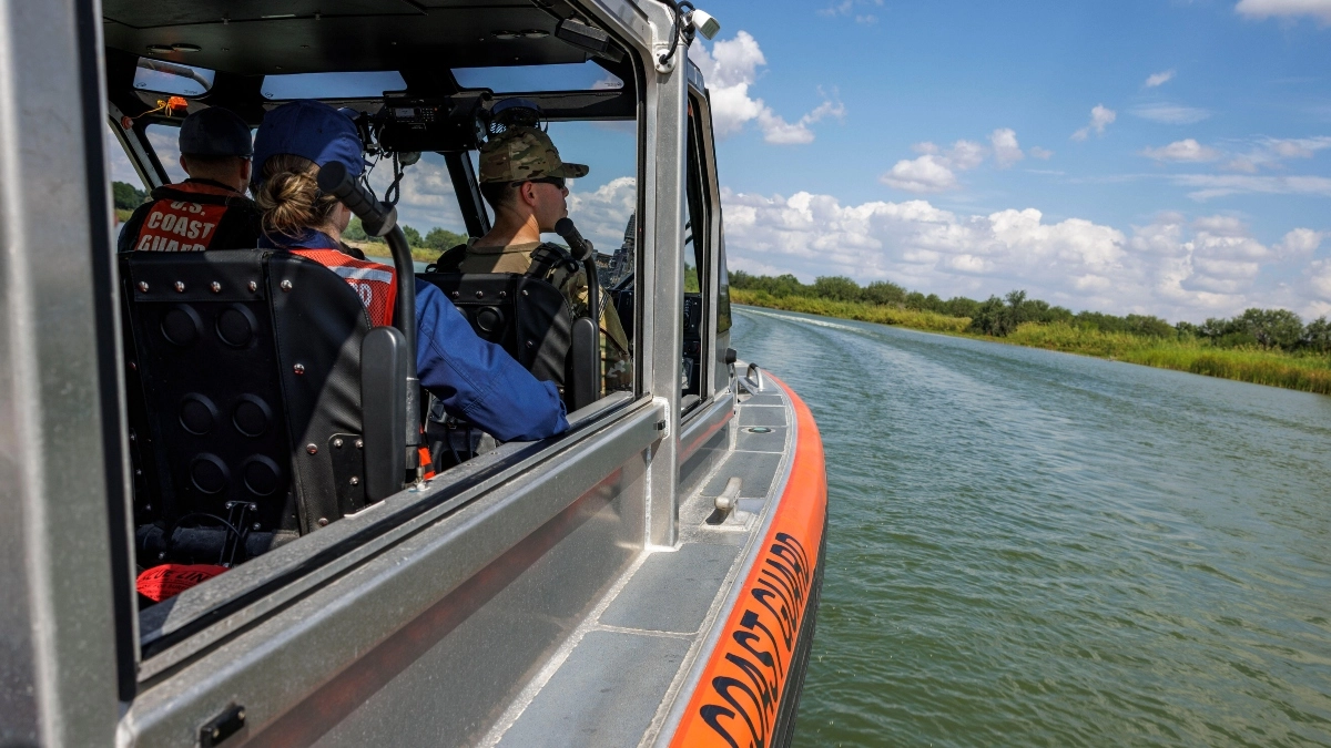 Migrant crossings on maritime routes from Mexico are increasing and costing up to 10000 dollars