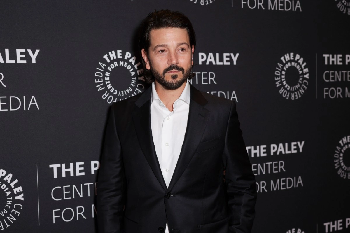 Diego Luna premieres in Cannes Ceniza in la boca his new project as director