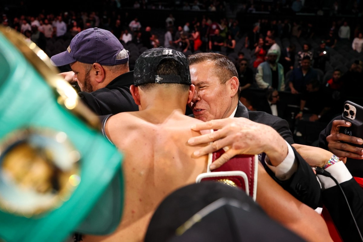 Julio Csar Chvez caused great discomfort for his statements about David Benavdez