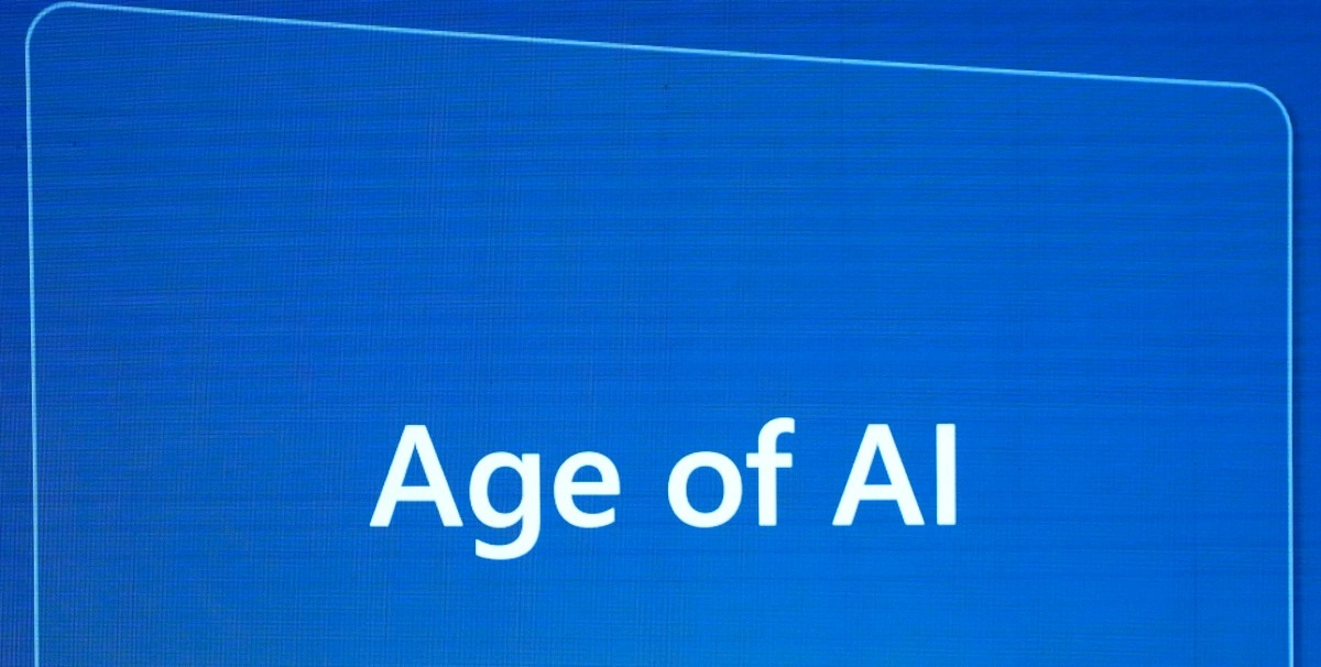 AI blockchain and financial education how the Spanishspeaking world can go from users to builders in the digital economy