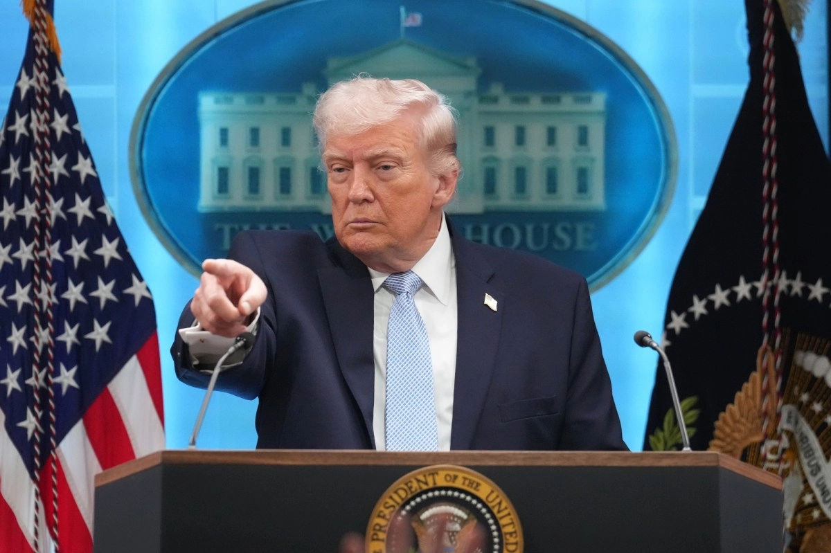 Trump withdraws lawsuit against IRS for 10 billion