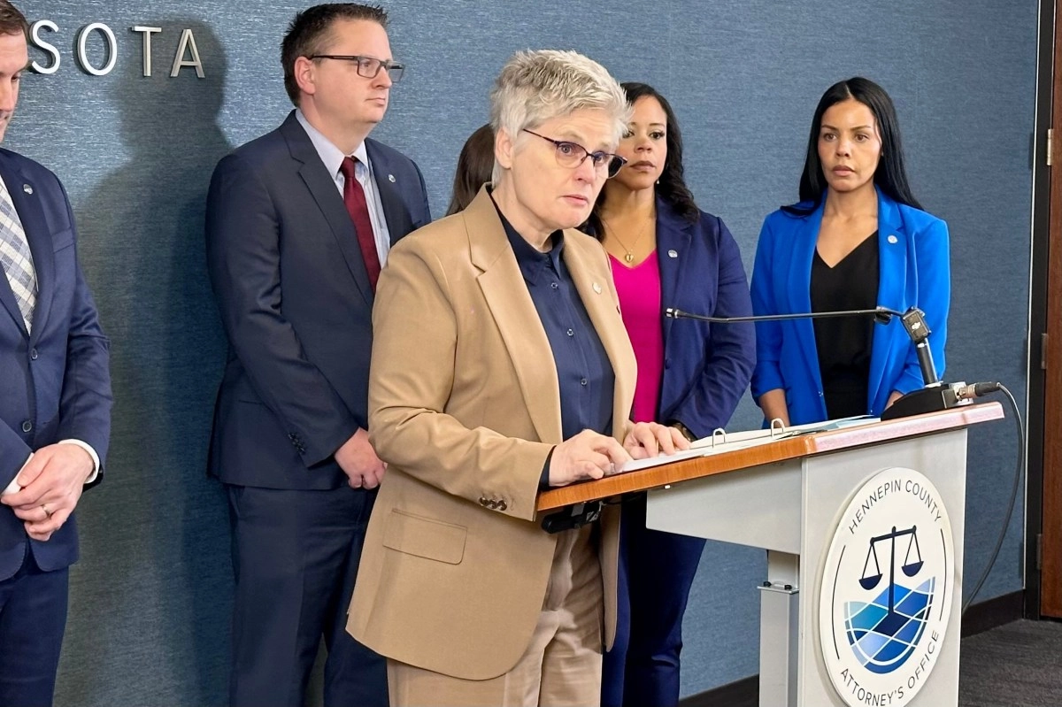 Minnesota prosecutor charges ICE agent with shooting of Venezuelan during immigration raids