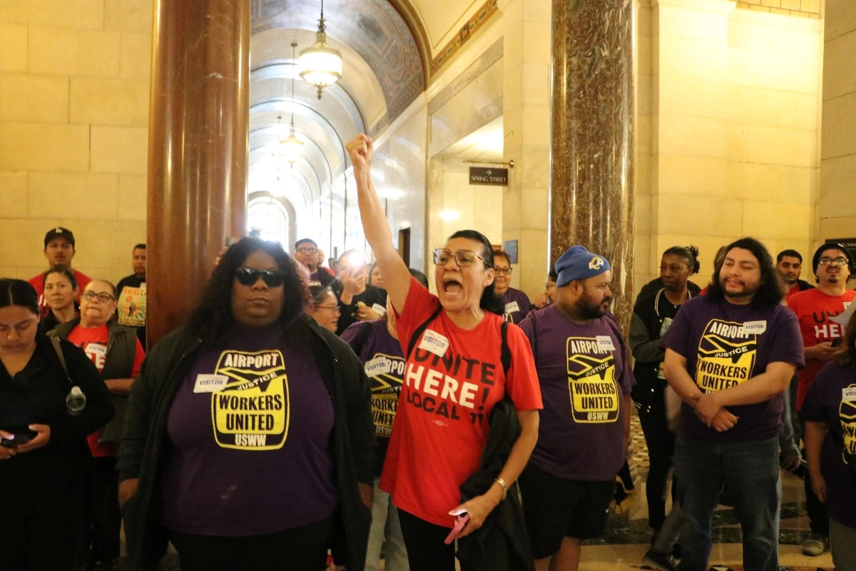 Defeat of LAX and hotel workers 30 per hour salary stopped