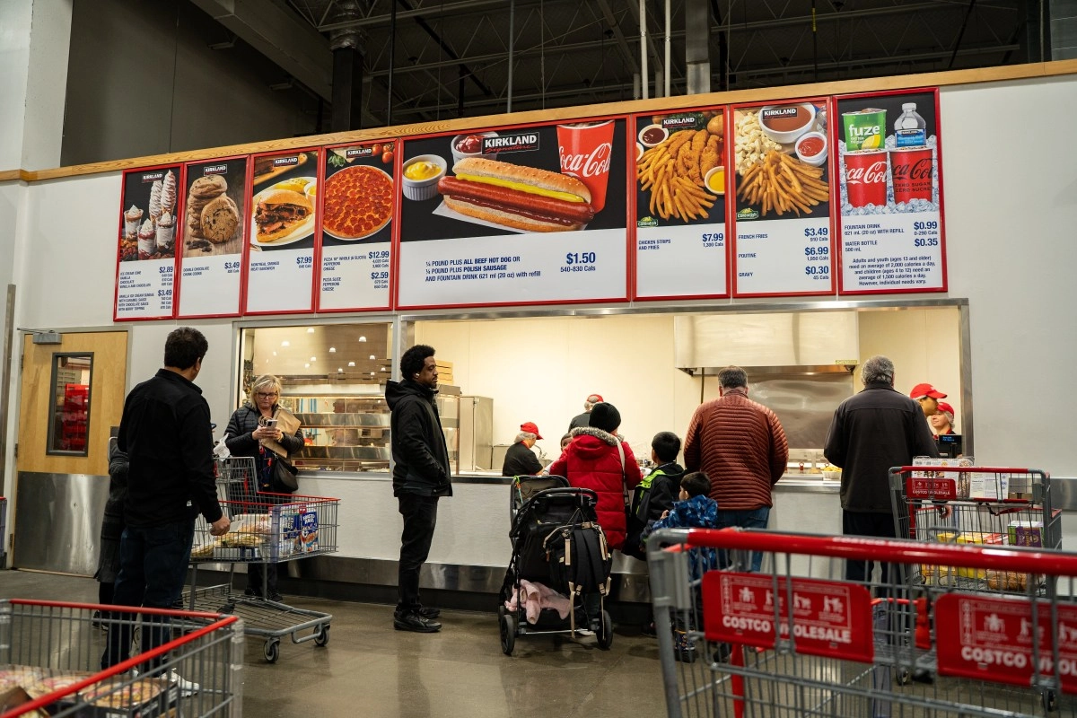 Costco offers new ice cream in its food courts and customers rush to try it