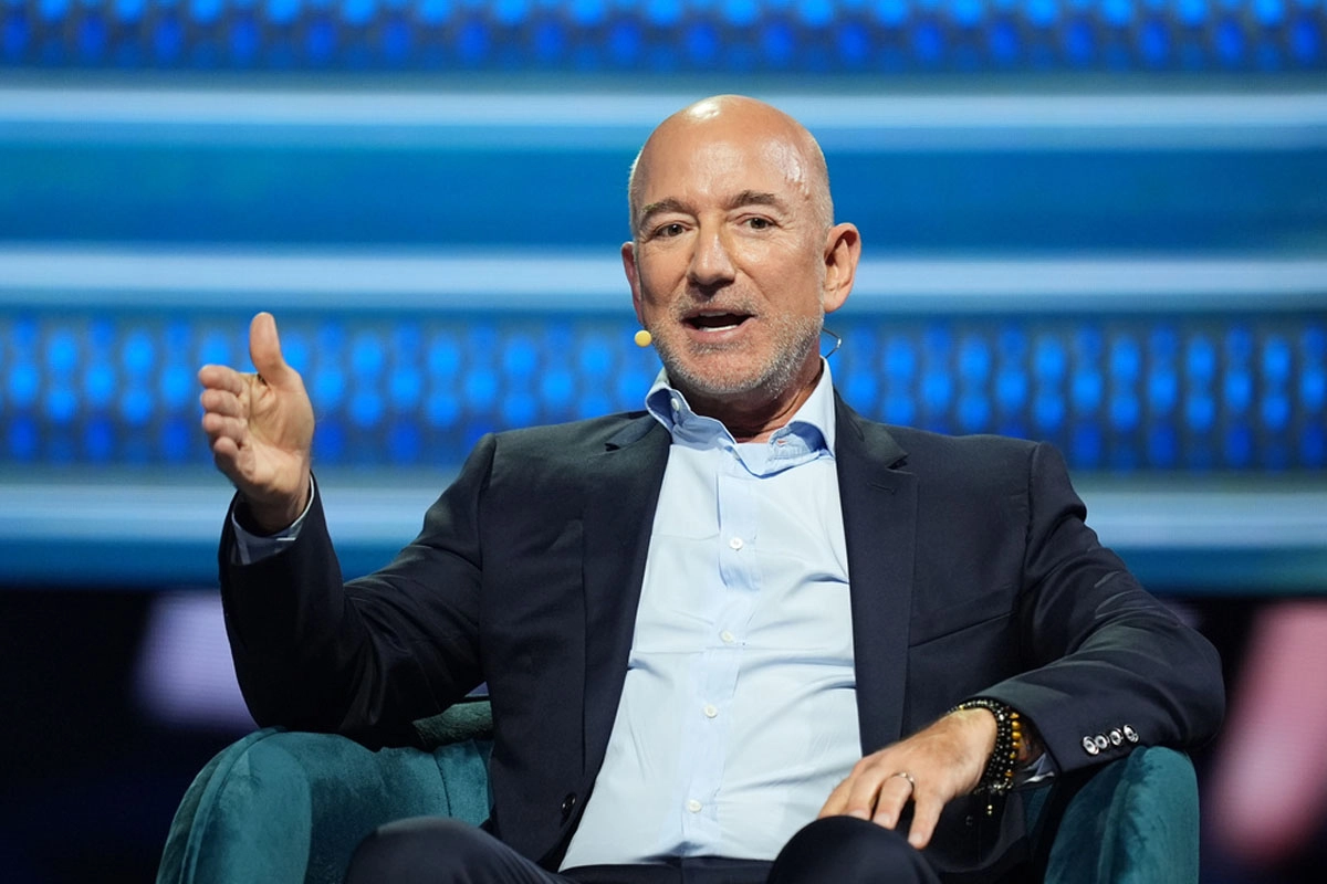 Jeff Bezos distances himself from the commercial failure of Melania Trumps film for Amazon