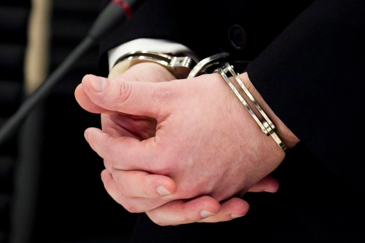 Seven arrested for robberies in Southern California residences