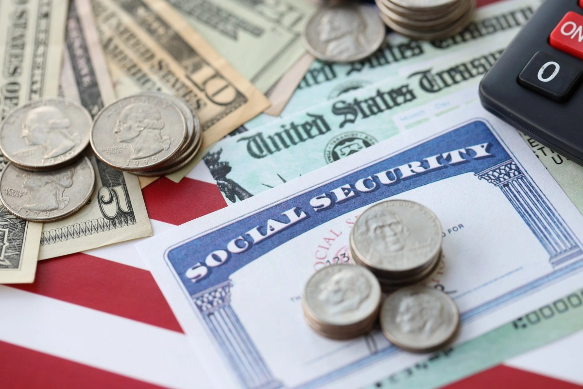 Social Security who will receive 2000 on May 27