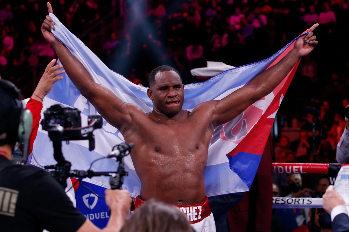 Cuban Frank Snchez delivered a brutal knockout during the evening in Egypt