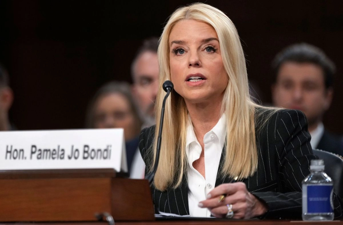 Pam Bondi reveals that she faced thyroid cancer Im recovering now